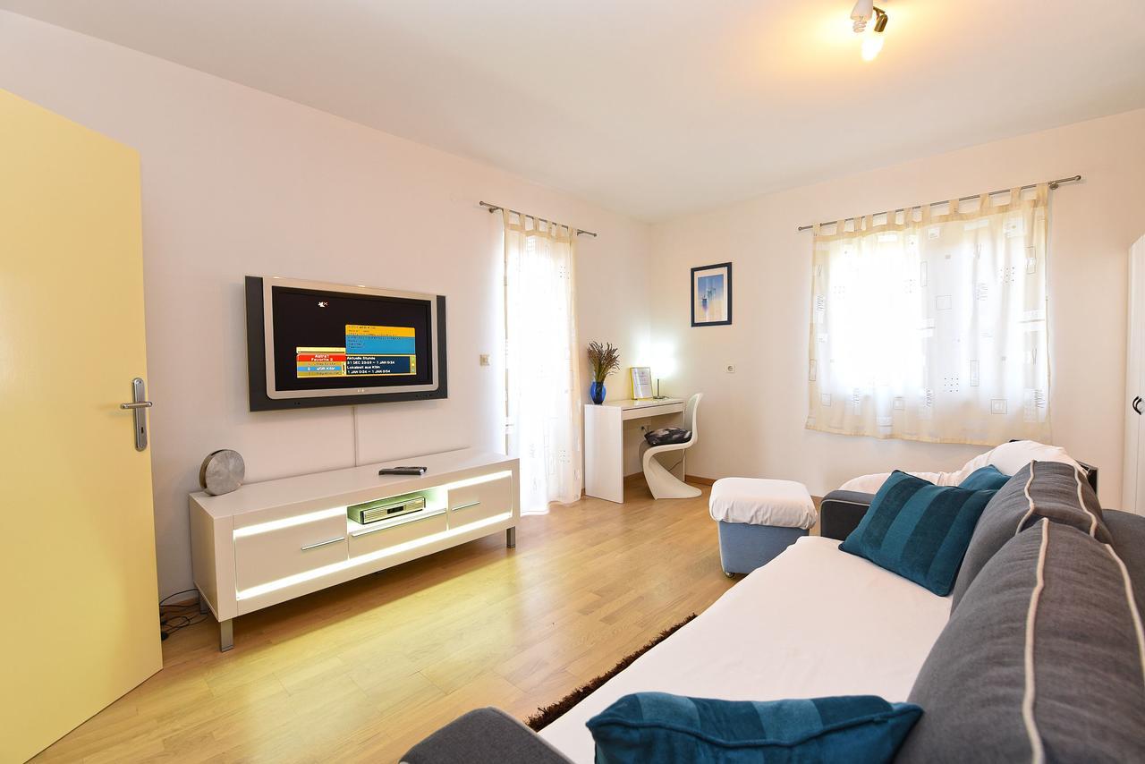 Apartment Monfiorenzo 1551 Rovigno Esterno foto